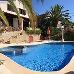 Seaside House With A Swimming Pool Seget Vranjica - - 4329 *