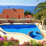 Seaside House With A Swimming Pool Seget Vranjica - - 4329 Semesterbostad