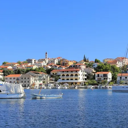 Дом отдыха Seaside House With A Swimming Pool Seget Vranjica, - 4329