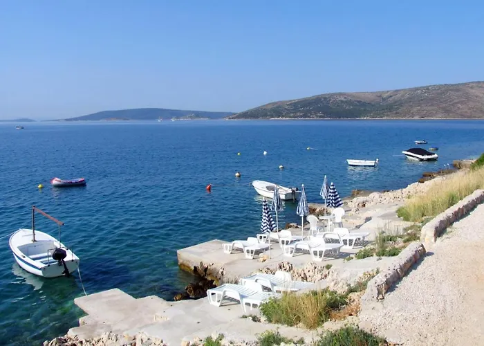 Seaside House With A Swimming Pool Seget Vranjica - - 4329 *