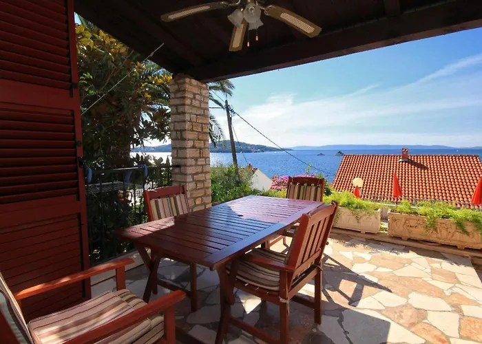 Seaside House With A Swimming Pool Seget Vranjica - - 4329