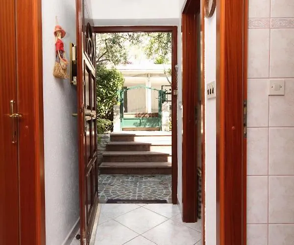 Seaside House With A Swimming Pool Seget Vranjica - - 4329 * 特罗吉尔