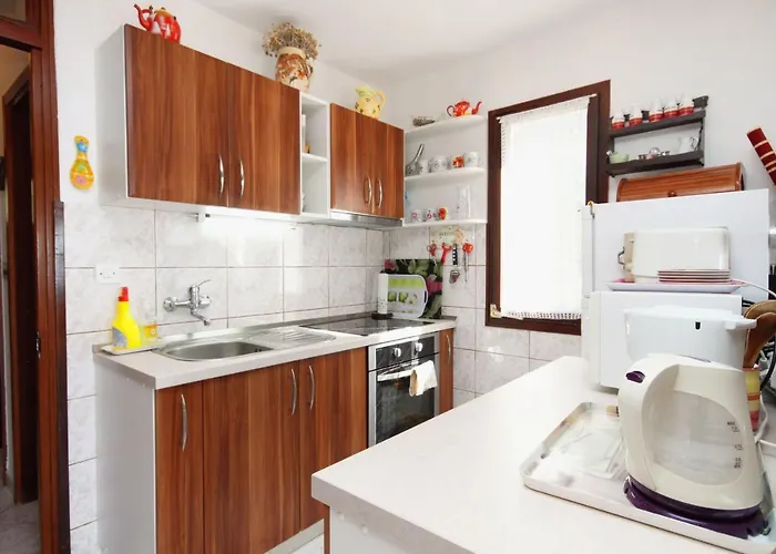 Vakantiehuis Seaside House With A Swimming Pool Seget Vranjica - - 4329 Trogir